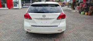 Toyota Venza Limited 2010 White