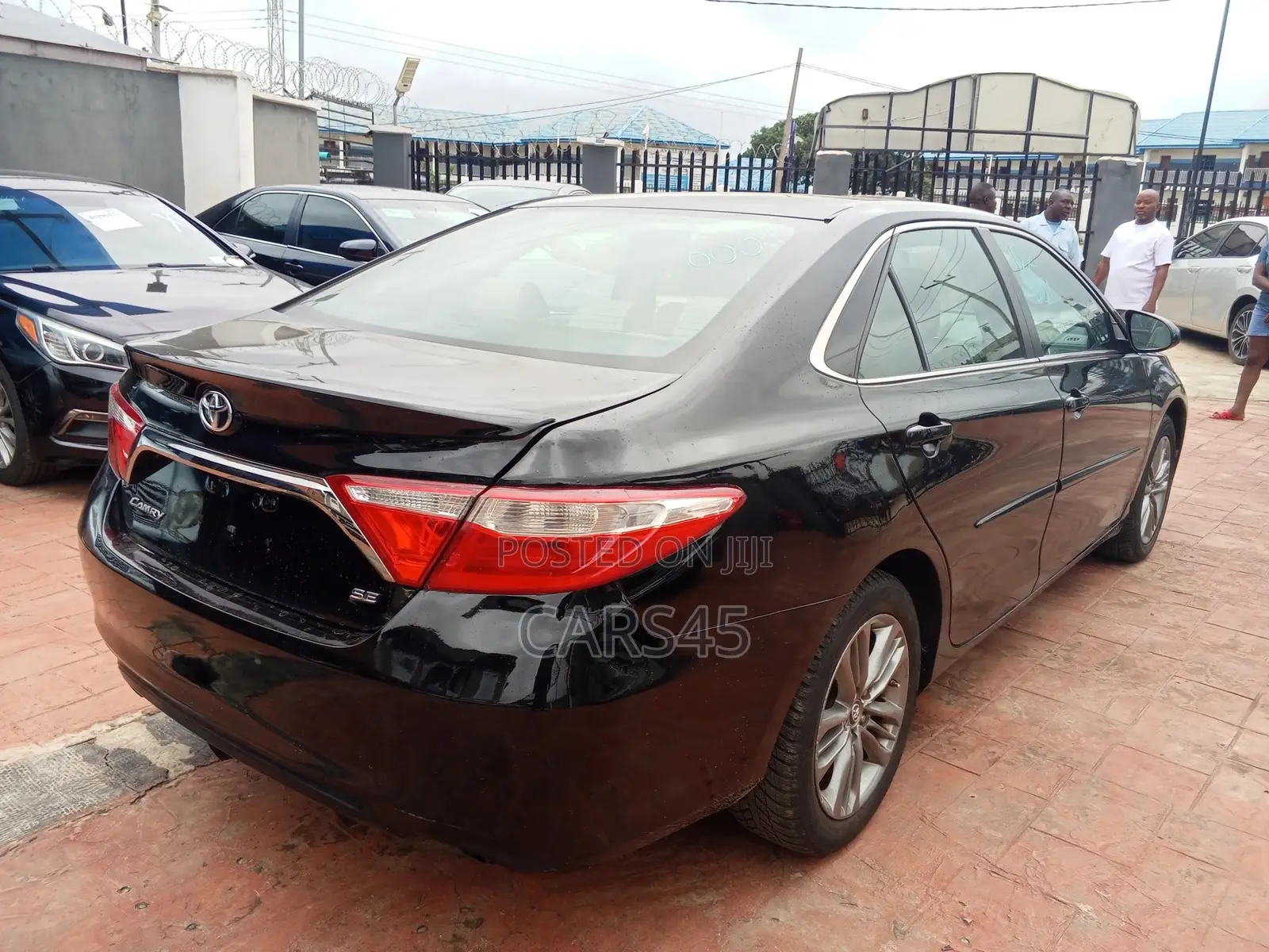 Toyota Camry 2017 Black