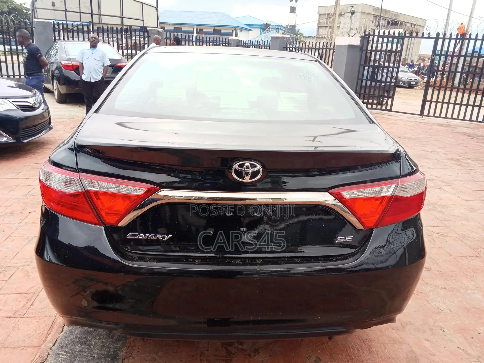 Toyota Camry 2017 Black