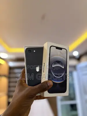 Apple iPhone 16e 128 GB Black