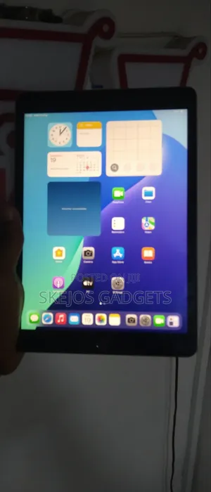 Apple iPad 10.2 (2020) Wi-Fi 32 GB Silver