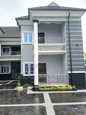 2bdrm Block of Flats in Uyo for rent
