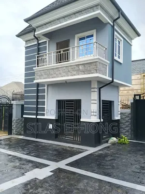 2bdrm Block of Flats in Uyo for rent