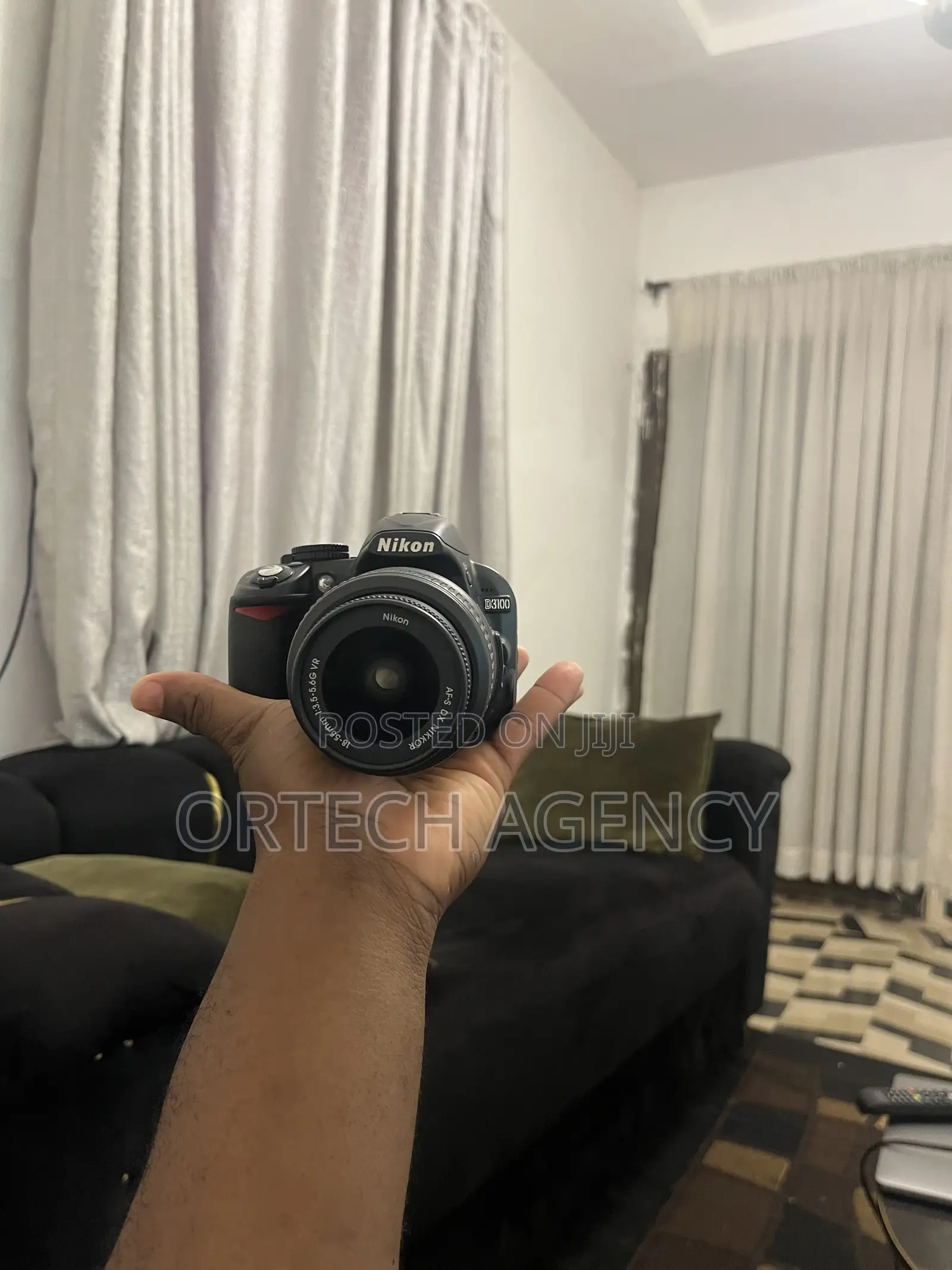 Nikon D3100