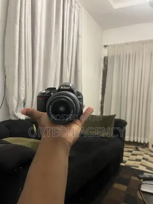 Nikon D3100