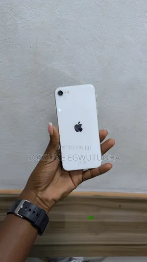 Apple iPhone SE (2020) 64 GB White