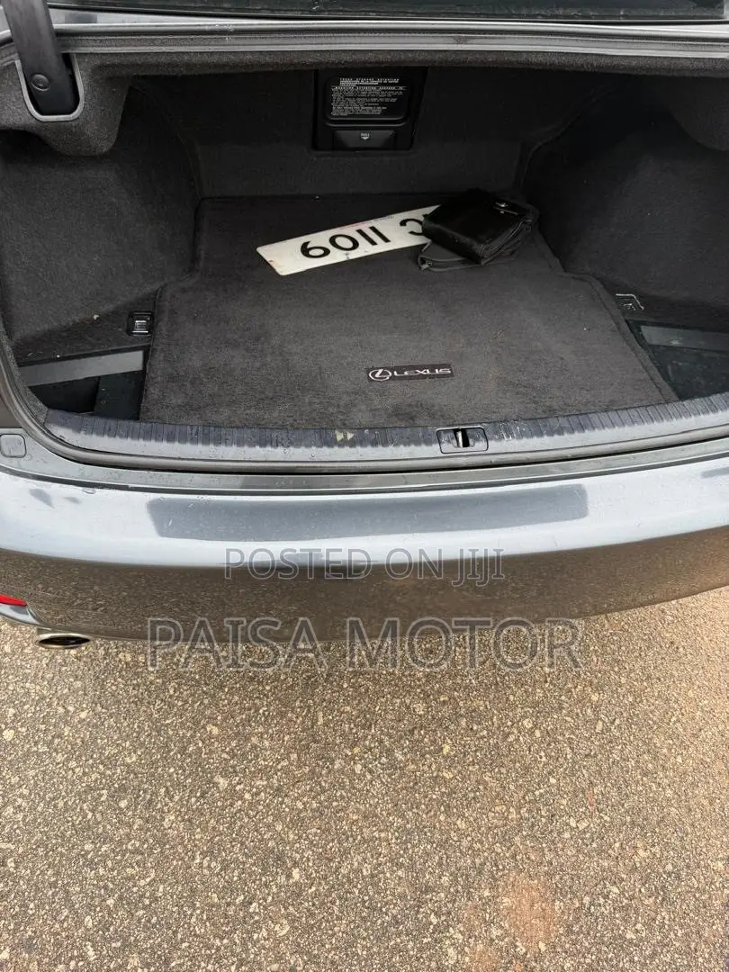 Lexus IS 250 AWD Automatic 2011 Black