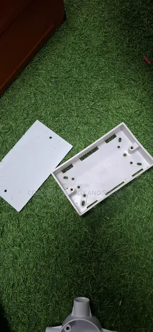 1 Packet 3×6 (Double) Pattress Box.