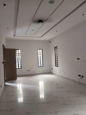 5bdrm Duplex in Secured Estate, Omole Phase 2 for sale