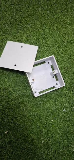 10pcs PVC 3×3 Pattress Box