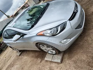Hyundai Elantra 2013 Silver