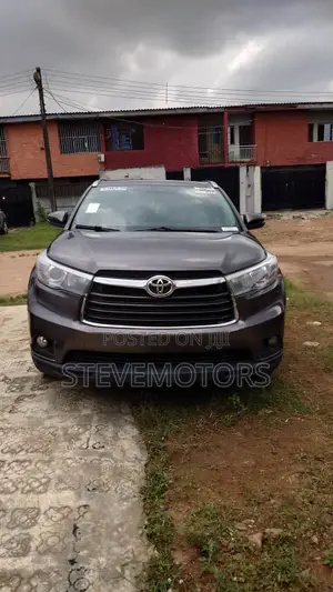 Toyota Highlander 2016