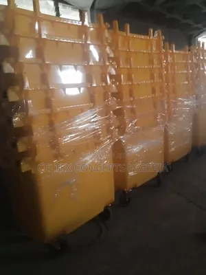 1100 Litres Plastic Hospital Waste Bin