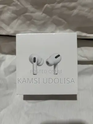 AirPods Pro (1st Generation) With MagSafe Charging Case