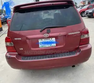 Toyota Highlander 2005 Red