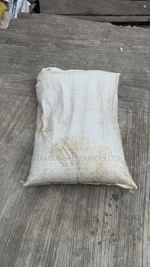Product Name: Bentonite Powder (25kg Bag) – Industrial Grade