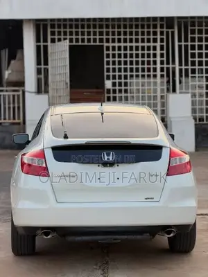 Honda Crosstour 2011 White