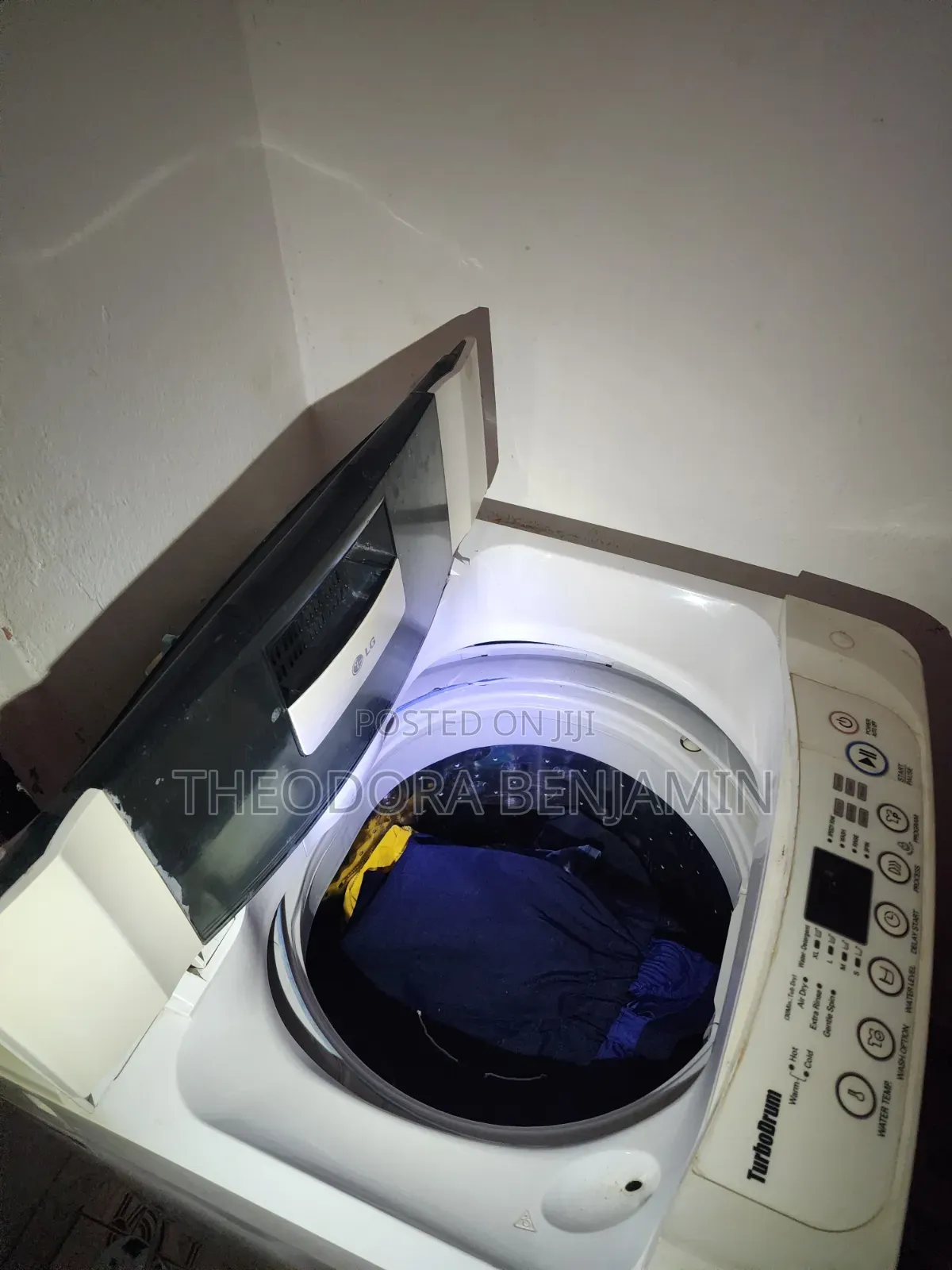 LG 6.5kg Automatic Top Loader Washing Machine