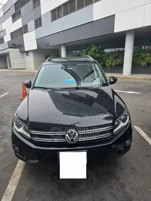 Volkswagen Tiguan 2015 Black