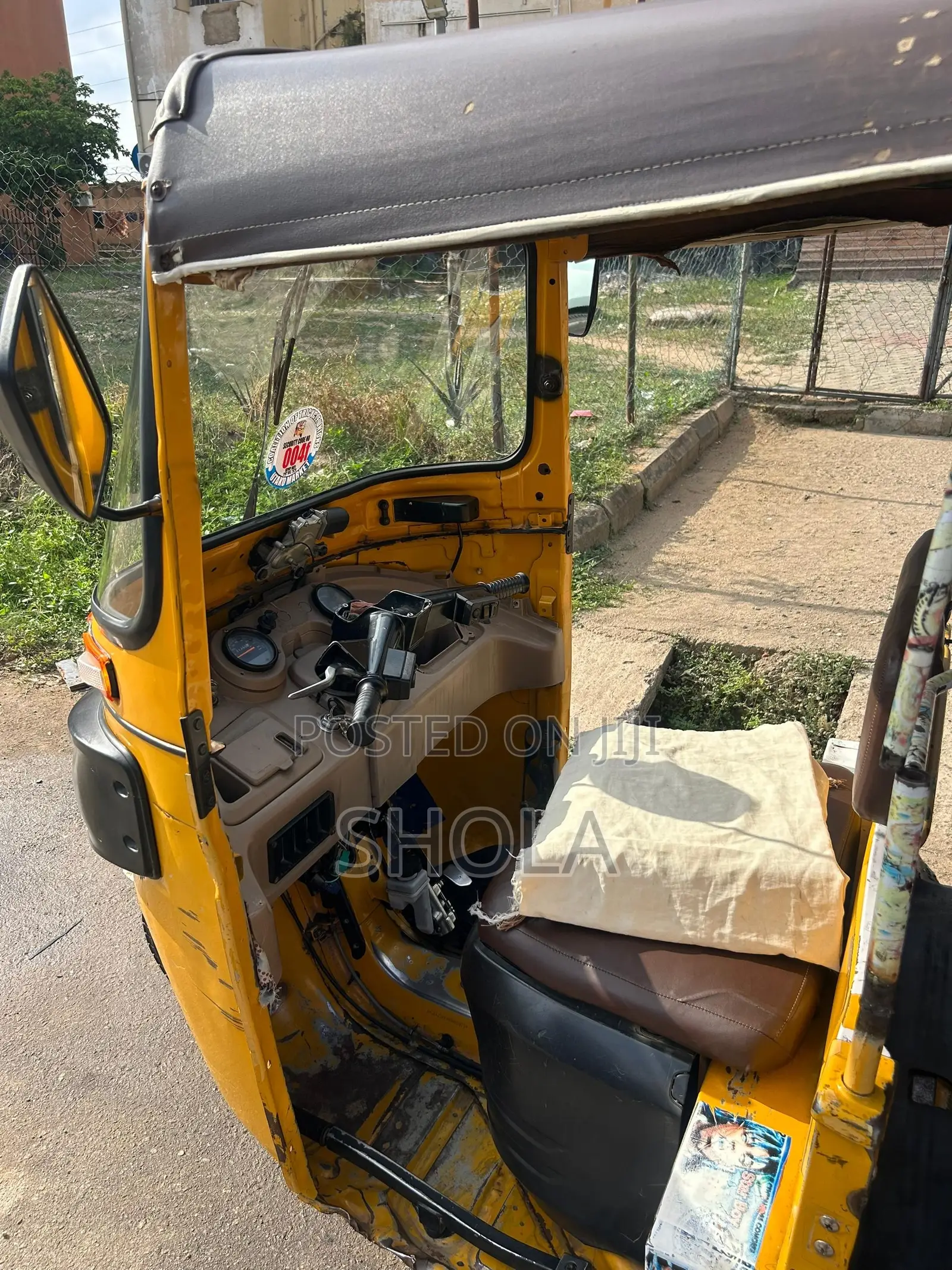 Bajaj 2023 Yellow