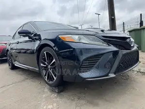 Toyota Camry XSE (2.5L 4cyl 8A) 2019 Teal