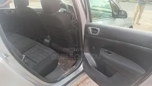 Cadillac Escalade 2012 White