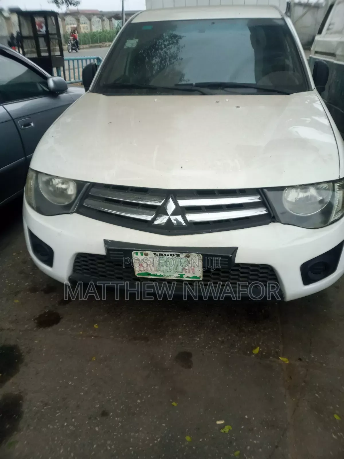 Mitsubishi L200 2014 White