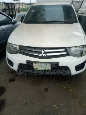 Mitsubishi L200 2014 White