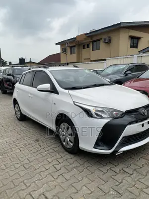 Toyota Yaris 2017 White