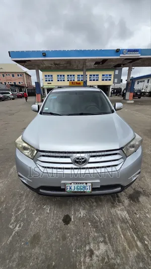 Toyota Highlander 2009 Silver