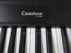 Casio Casiotone CT-S100 Portable Keyboard
