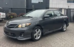 Toyota Corolla 2012 Gray