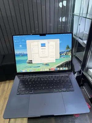 Laptop Apple MacBook Air 2023 M2 16GB Apple M2 SSD 512GB