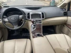 Toyota Venza 2012 Red