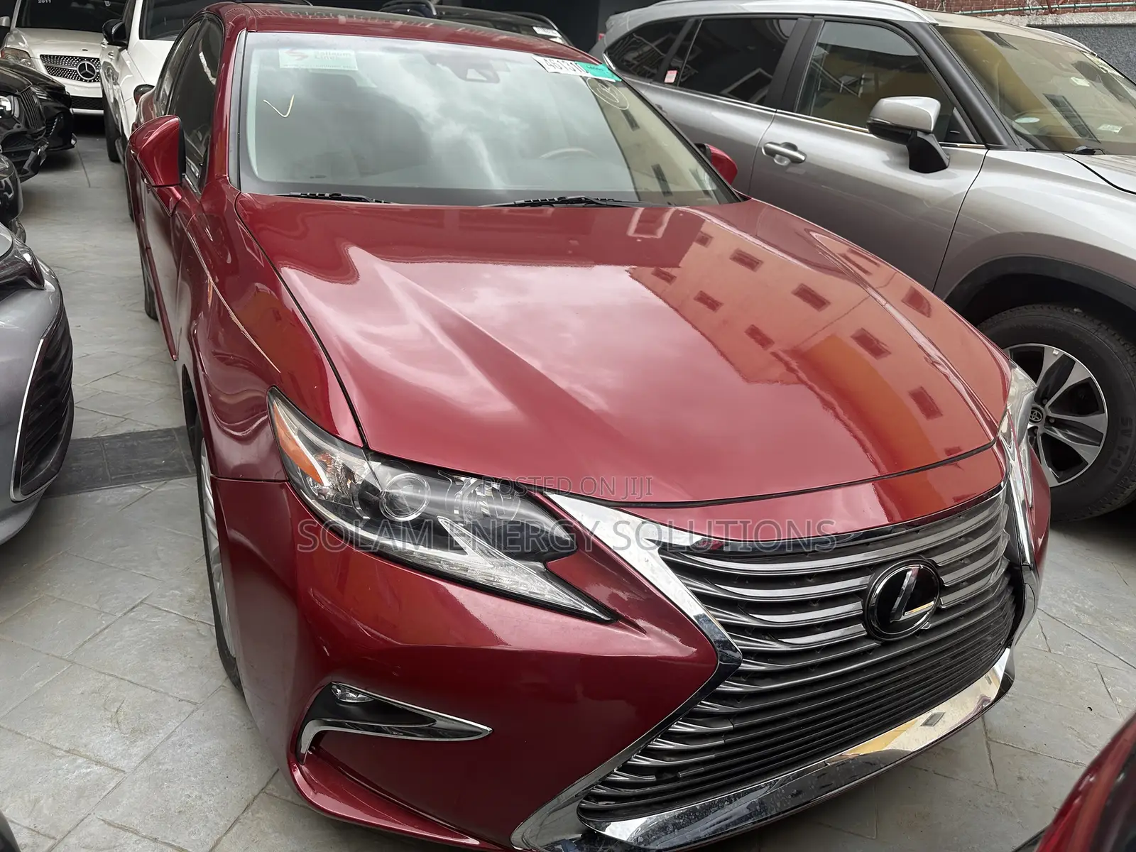 Lexus ES 2016 Red