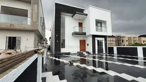 4bdrm Duplex in Enugu for sale