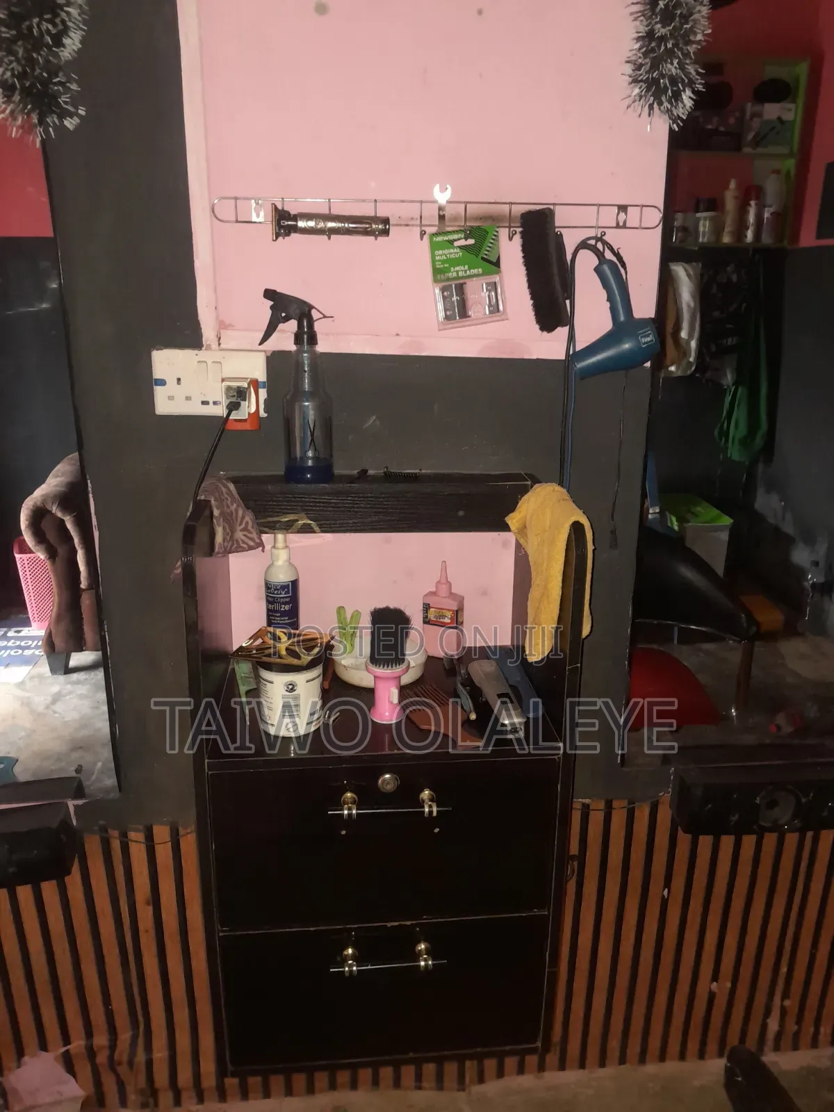 Salon Equipment