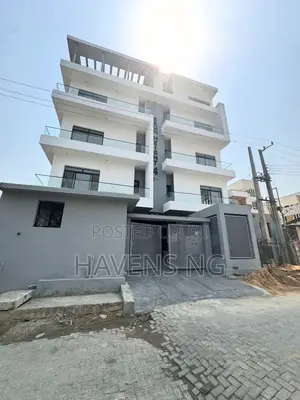 2bdrm Apartment in Lekki Phase 1 for sale