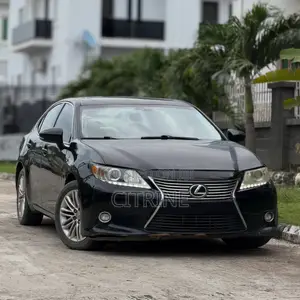 Lexus ES 2014 Black