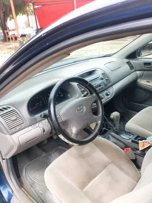 Toyota Camry 2005 Blue