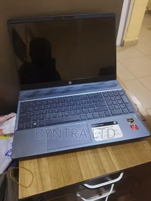 Laptop HP Pavilion 15 8GB AMD Ryzen 5 SSD 512GB