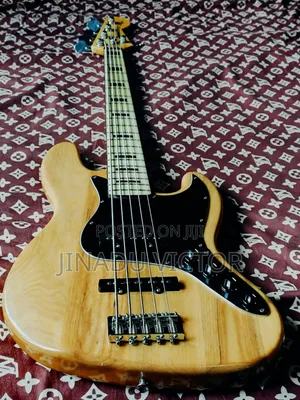 Open Box Five Strings Active Bass Guitar