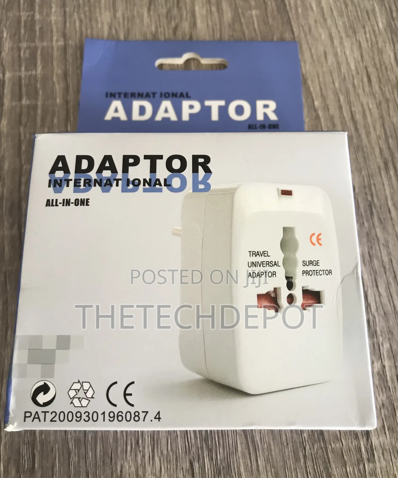 Universal Travel Adapter Without USB Port
