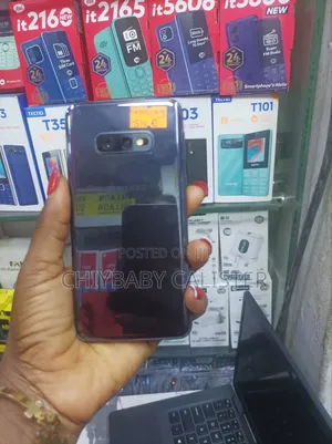 Samsung Galaxy S10e 128 GB Gray