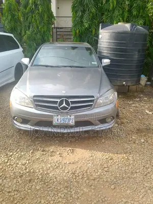 Mercedes-Benz C300 2009 Gray