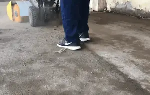Rent Mechanical Street Parking Lot Sweeper – Stone Dust Sweeping