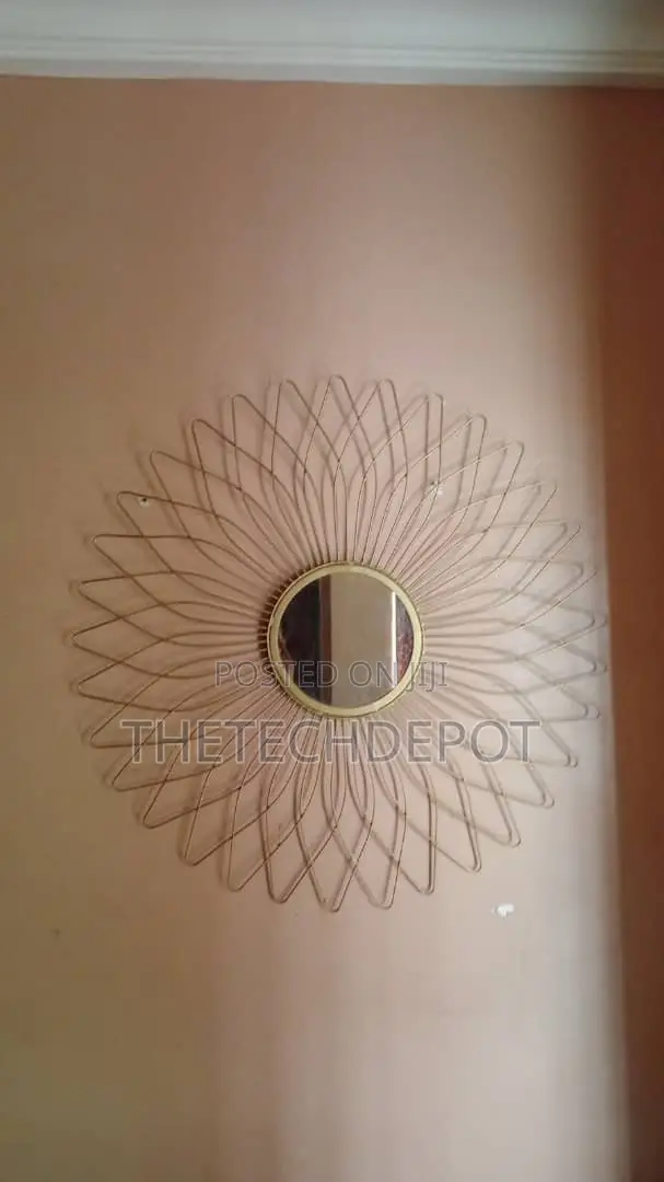 80cm Fancy Mirror(Silver and Gold)