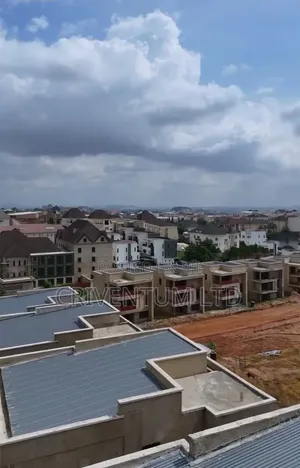 5bdrm Duplex in Guzape District for sale