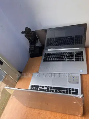 Laptop Dell Inspiron 15 5000 8GB Intel Core i7 SSD 256GB