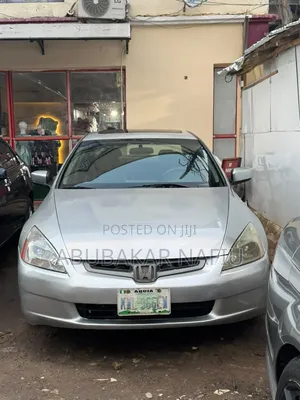 Honda Accord 2003 Silver